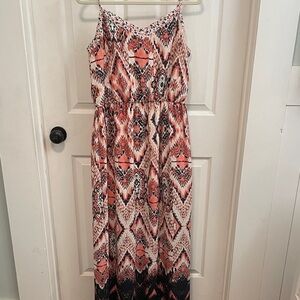 Jolt Patterned Maxi Dress